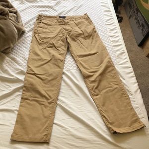 Never worn American Eagle men’s khakis